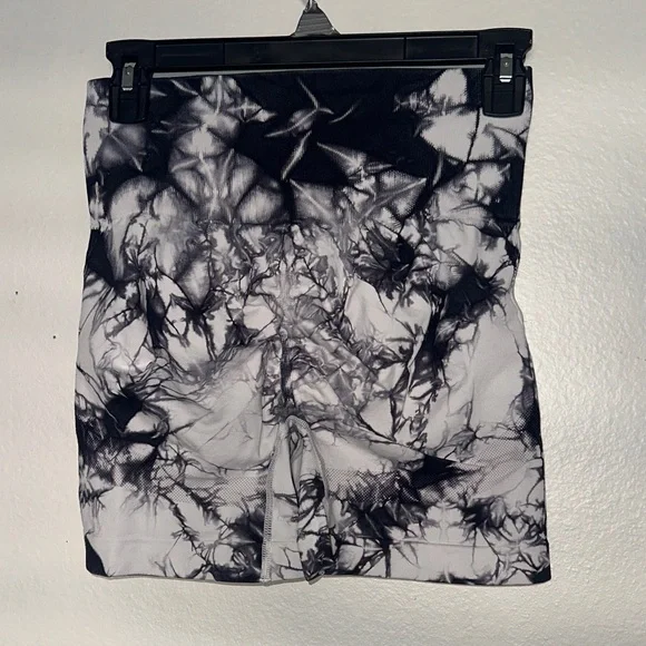 OVESPORT Trio Workout Shorts For Women, Scrunch Butt Lifting High Waisted - Picture 5 of 8